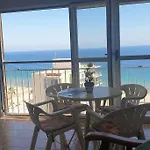 Beautiful Apartment With View On The Sea With Aircond.